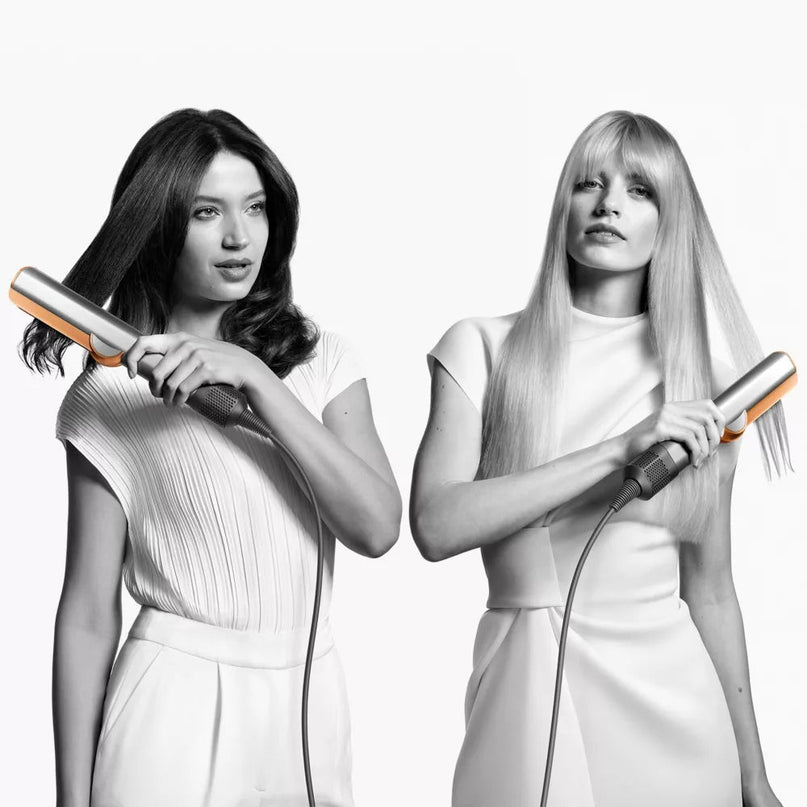 Lisseur séchant Airstrait™ Dyson (2 coloris)